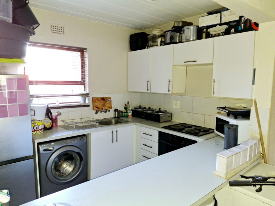 2 Bedroom Property for Sale in Vaalpark Free State